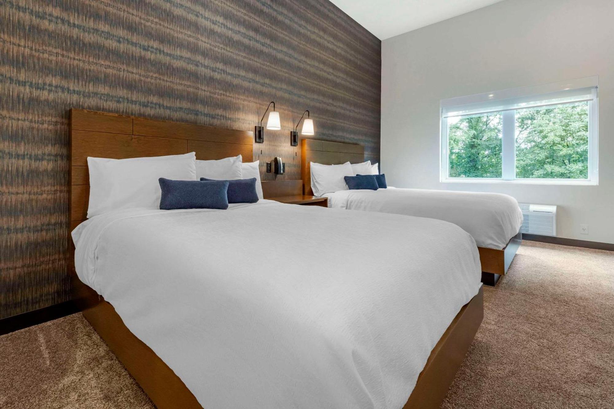 The Cranberry, Ascend Hotel Collection Моргантаун Экстерьер фото